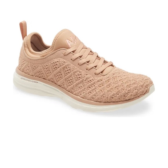 APL Shoes - APL Techloom Phantom Sneaker in Caramel/Pristine/Neon Peach Size 8.5M Textured